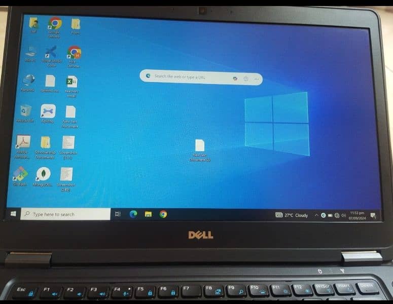 Dell latitude E7450 core i5 5th generation 1