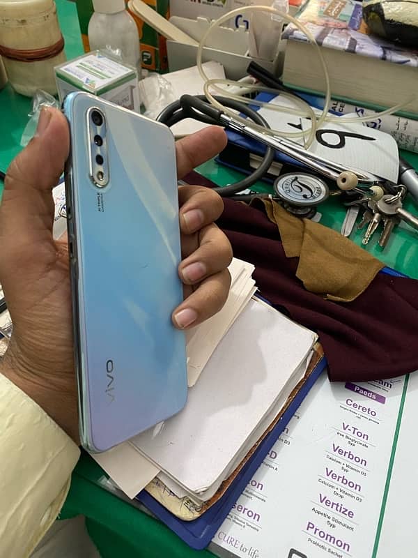 vivo S1 4/128 totally genuinely 1st hand use 2