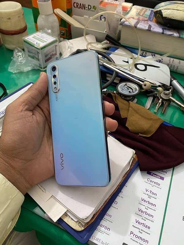 vivo S1 4/128 totally genuinely 1st hand use 3