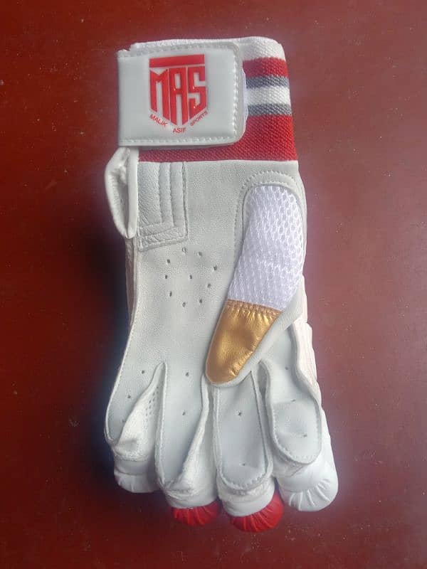 Bating player Quality Gloves 1