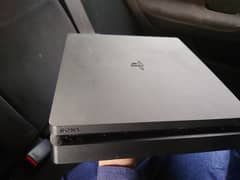 Playstation 4 Slim