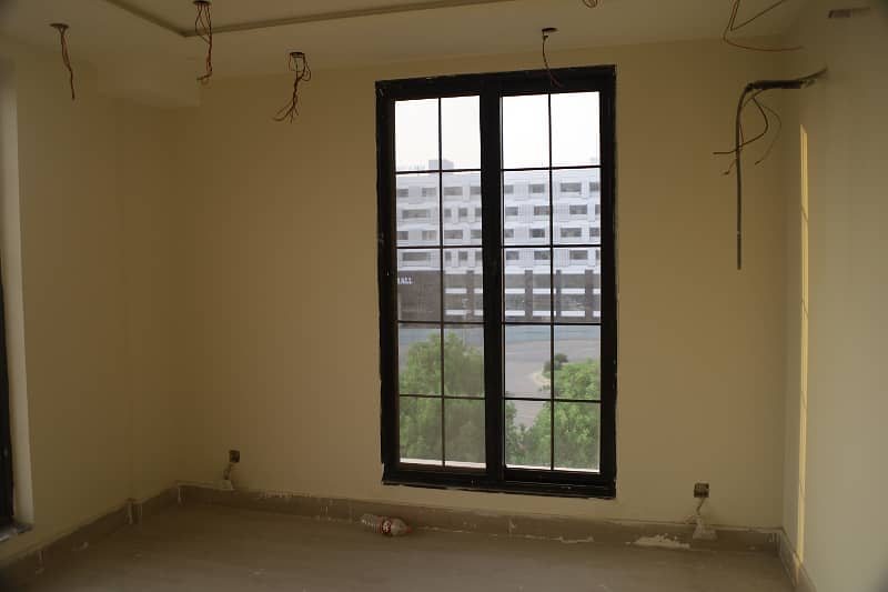 548 Square Feet Apartment Available For Sale In Facing Eiffel Tower In Bahria Town Lahore 11