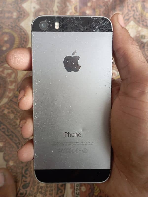 iPhone 5s pta approved 16 GB 5