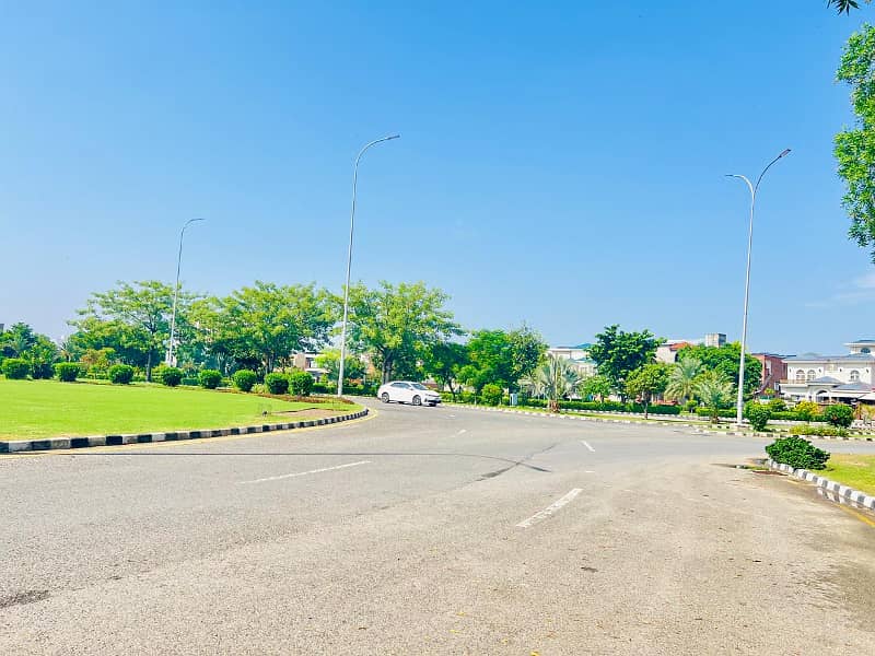 45 Feet Road 10 Marla Plot Available For Sale In Low Budget 6