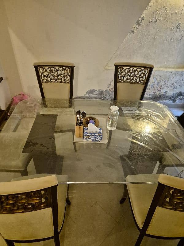 Good condition dining table for sale 1