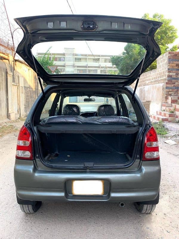 Suzuki Alto 2009 vxr original 0/3/1/9/6/8/4/7/0/9/0 11