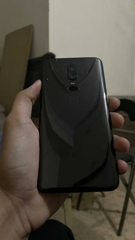 OnePlus 6 6gb 64gb pta approved. 0