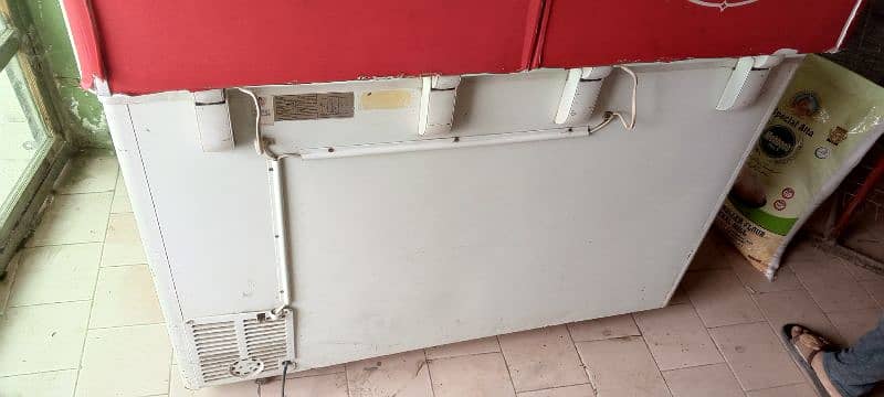 K&N's 2 doors freezer for sell 2