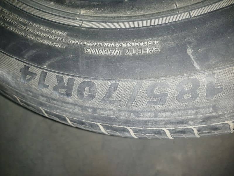 normal trye 185/70 R14@ 40%50% 0