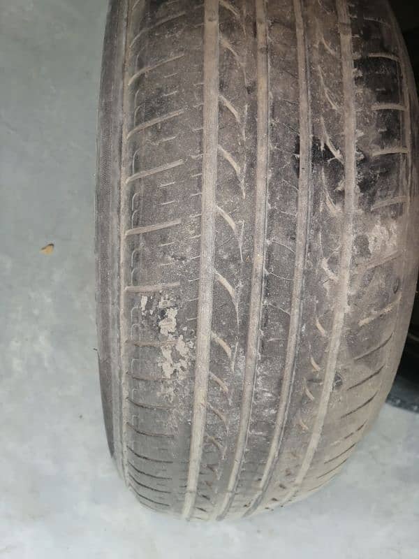 normal trye 185/70 R14@ 40%50% 2