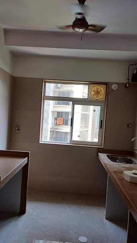 1200 sqft beautiful flat for sale in johar town 11