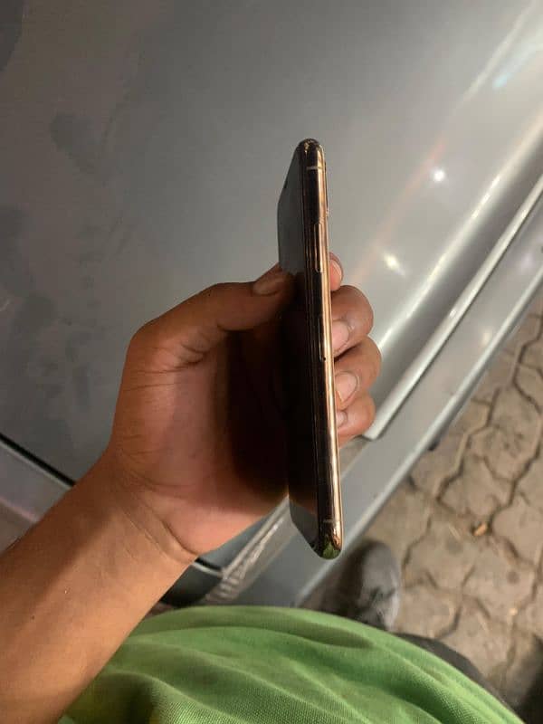 I PHONE XS NON PTA 256 URGENT SALE EXCHANGE POSSIBLE 5