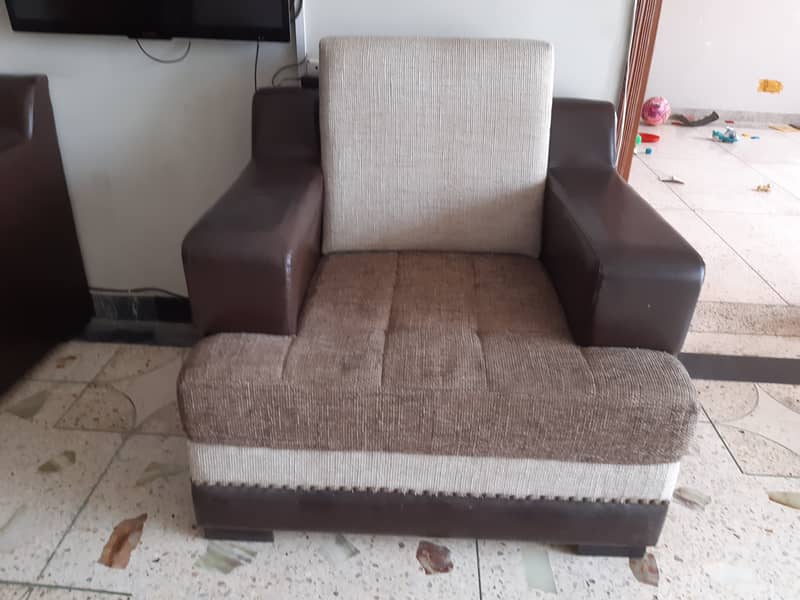 Used sofa set 5 seater 2