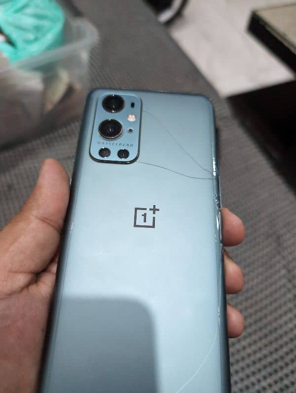 OnePlus 9 pro 8 256 2