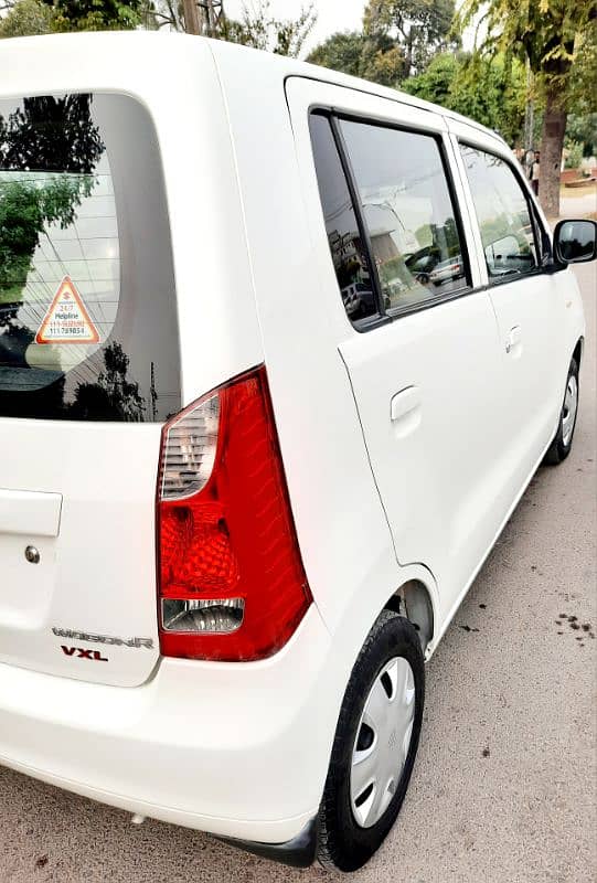 Suzuki Wagon R 2017 10