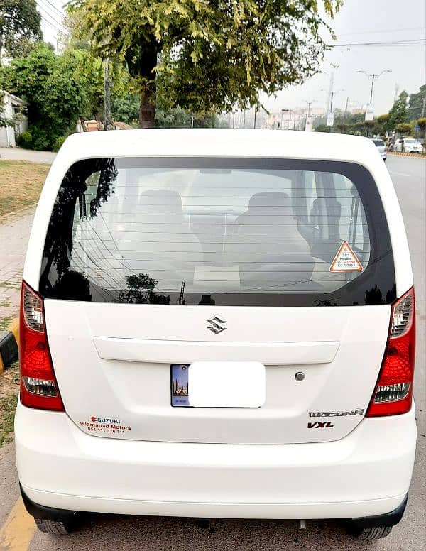 Suzuki Wagon R 2017 12