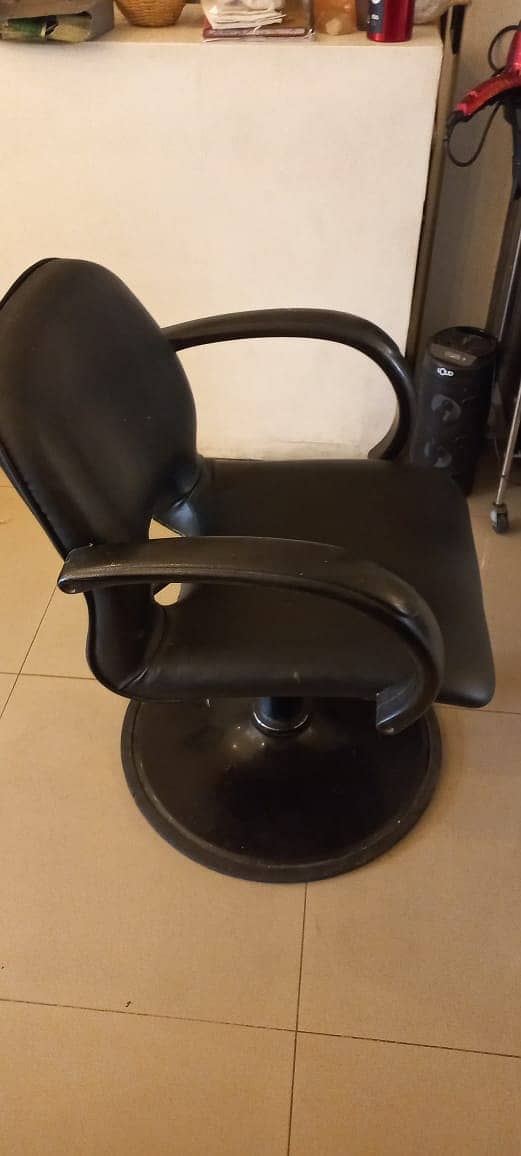 Salon / Saloon funriture / saloon chair /Hair Wash Unit/Barber Chair 3