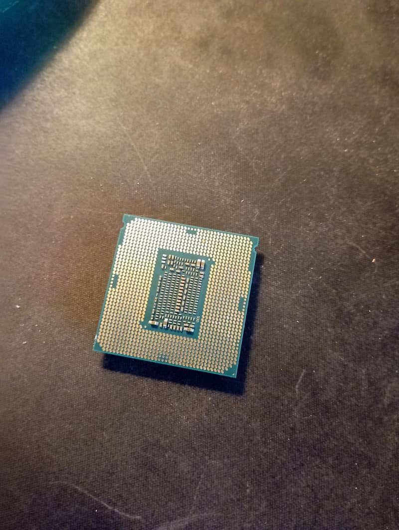 INTEL 8600K PROCESSOR USED for sale. 1