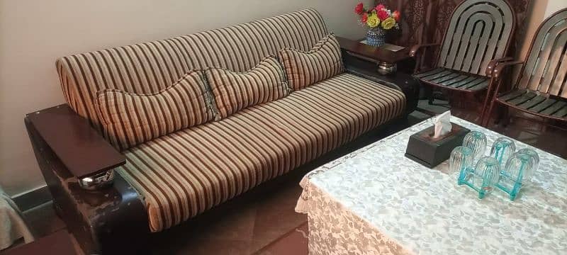 Five seater sofa set for sale 0