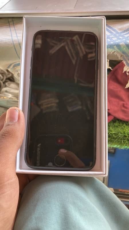 urgent sale iphone 7box wala pta approved 32gb all original all okie 1