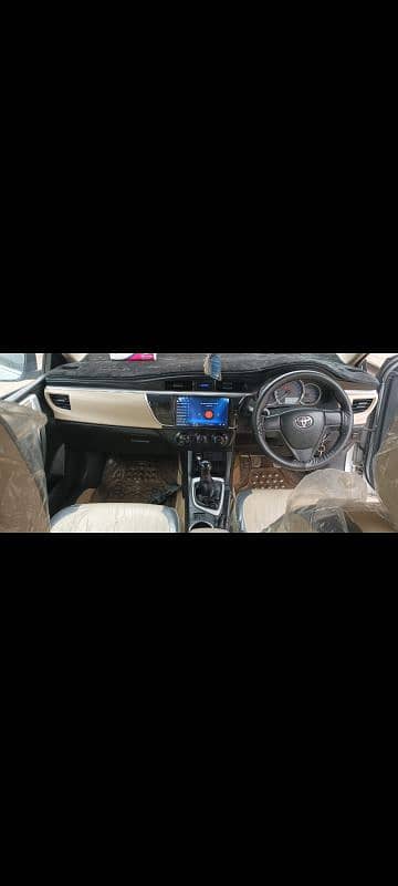 Toyota Corolla GLI 2015 brand new car 5