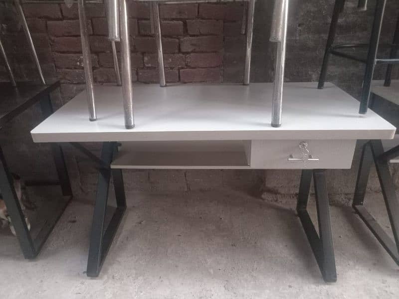 Computer Table Frame size 2/4 Low price: . Whatsapp: 03244307628 3