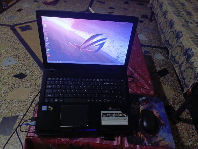 Acer Slim Gaming laptop GTX 950M 5