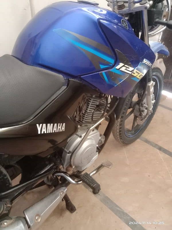 Yamaha ybr g 14