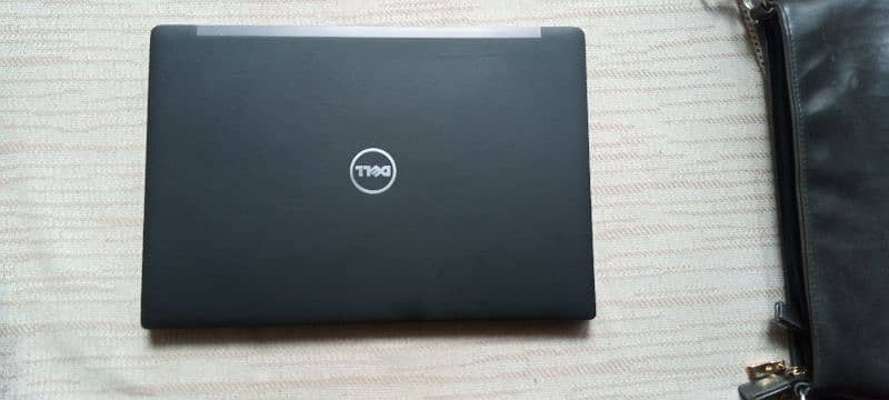 Dell e7280 i5 6th generation 8gb ram 128gb ssd 5