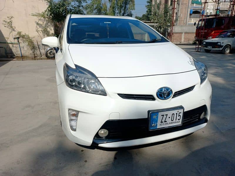 Toyota Prius S LED 2010 1