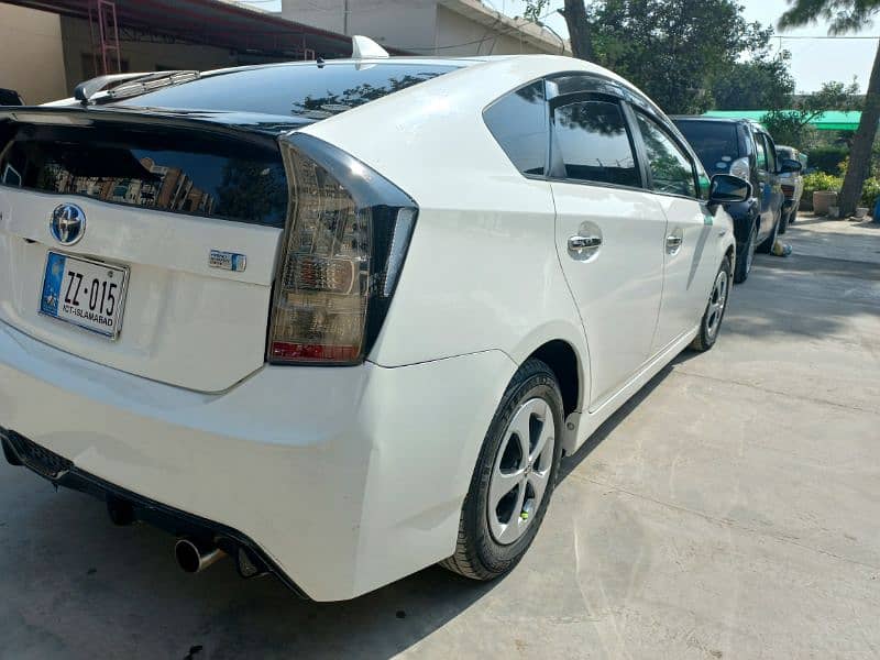 Toyota Prius S LED 2010 5