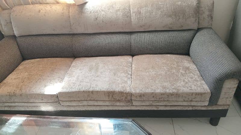 brown sofa 0