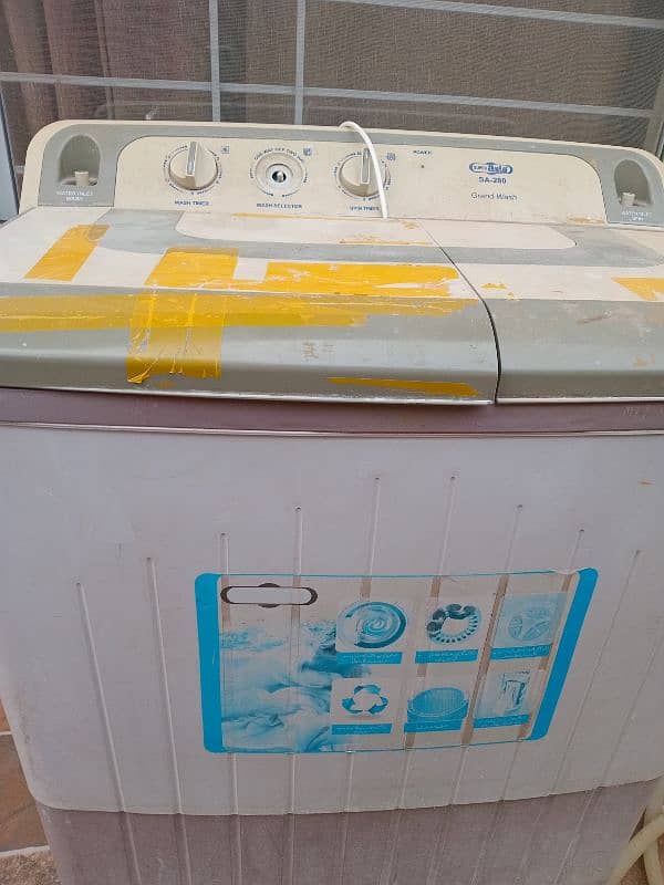 semi automatic masheen sale urgently dryer are not working 2