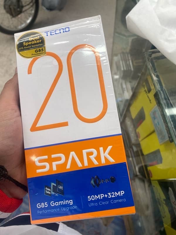 tecno spark 20 kj5 8+8/256 1