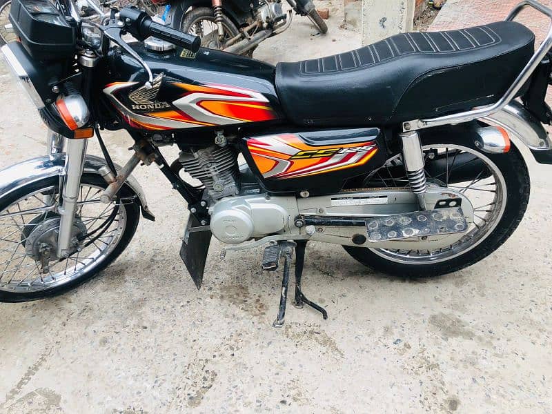 Honda CG 125 2022 Model 1