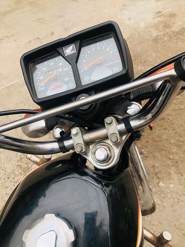 Honda CG 125 2022 Model 7