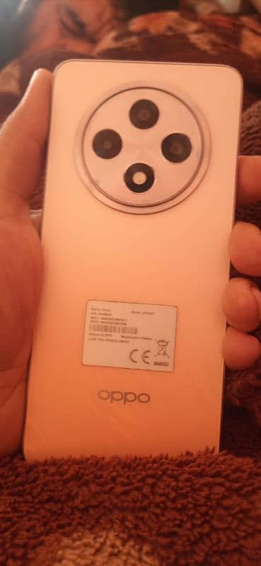 oppo Reno f12 0