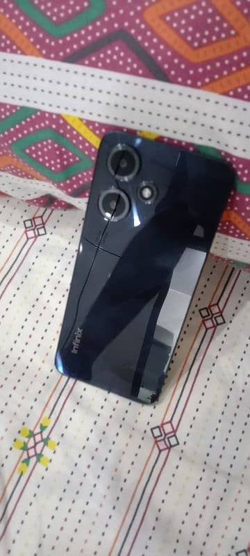 Infinix hot 30 play 4+4 8/64 0