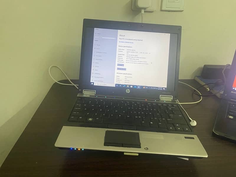 hp elitebook 2040 0 0