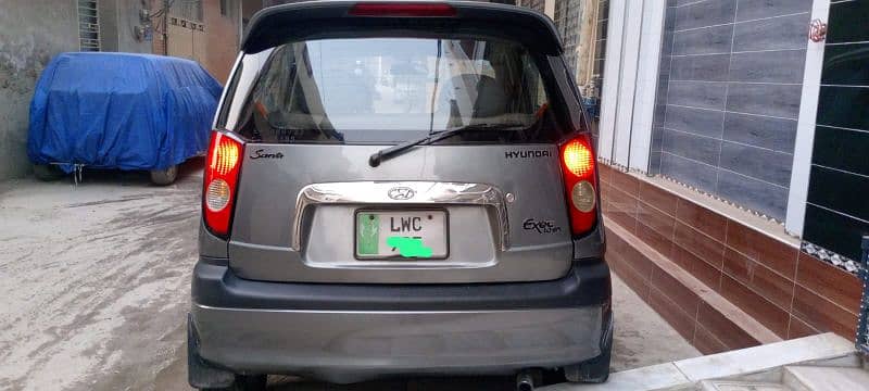 Hyundai SANTRO EXECUTIVE 2005/6 Outclass Mint condishion Car Tyraloyrm 2