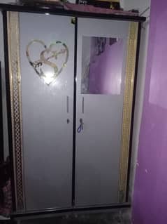 2 door cupboard