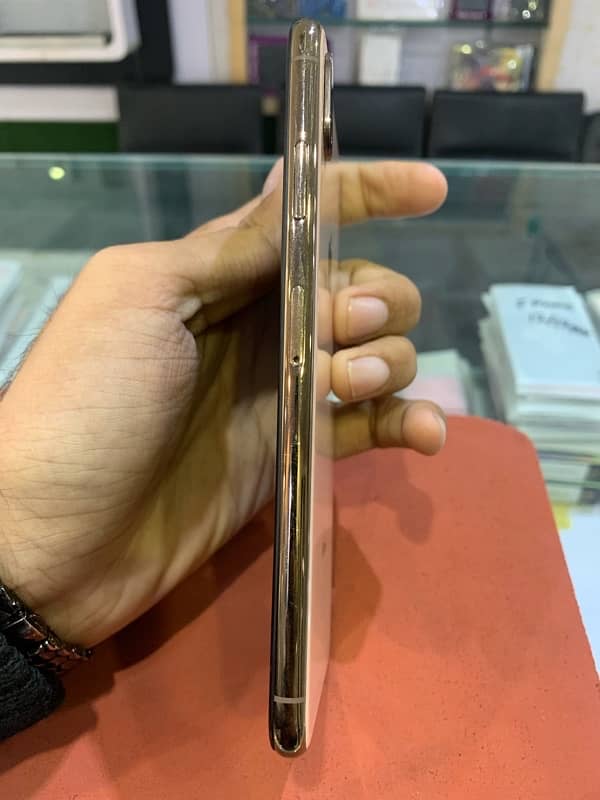 Iphone Xs Max 512gb non PTA 4