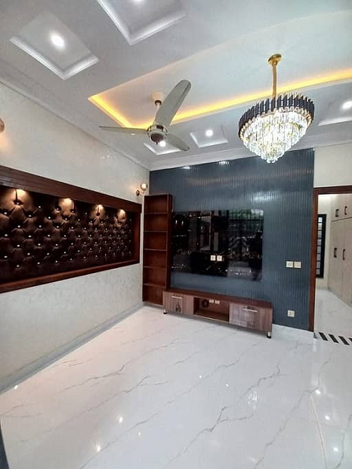 5 Marla House For sale In Usman Block Bahria Town Lahore 11