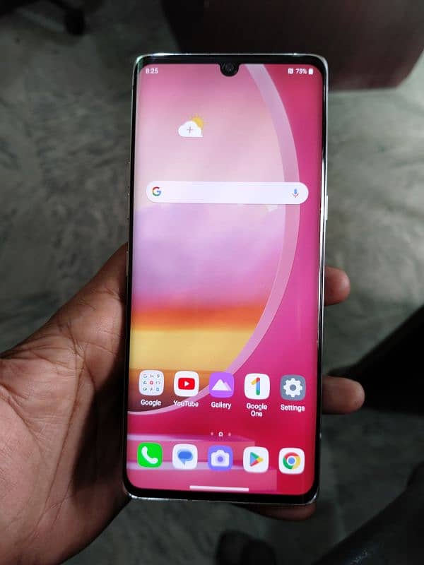 LG Velvet 06/128 GB 0