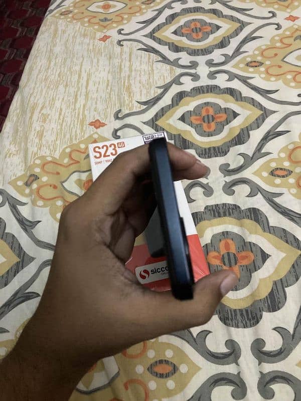 Itel S23 4g with box and Charger 4