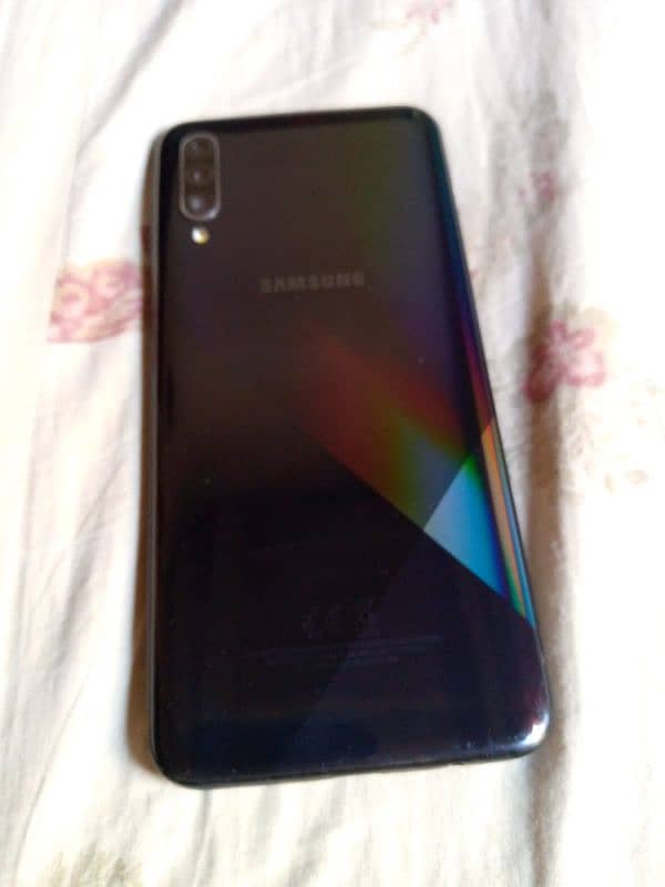 samsung galaxy a30s 0