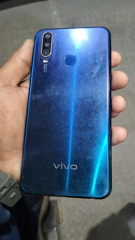 vivo y15 6