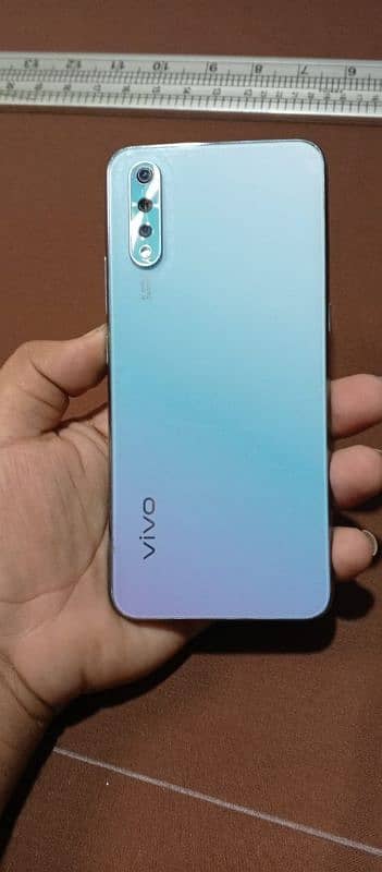 vivo s1 8 256 /0326/6470/750/ 7