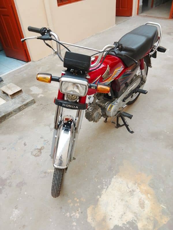 Honda cd70 3