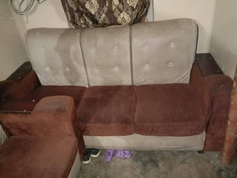 sofa for sale 0